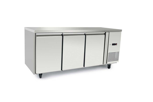 Tiefkühltisch mit 3 Türen GN 1/1, Edelstahl, BxTxH: 1800 x 700 x 850 mm